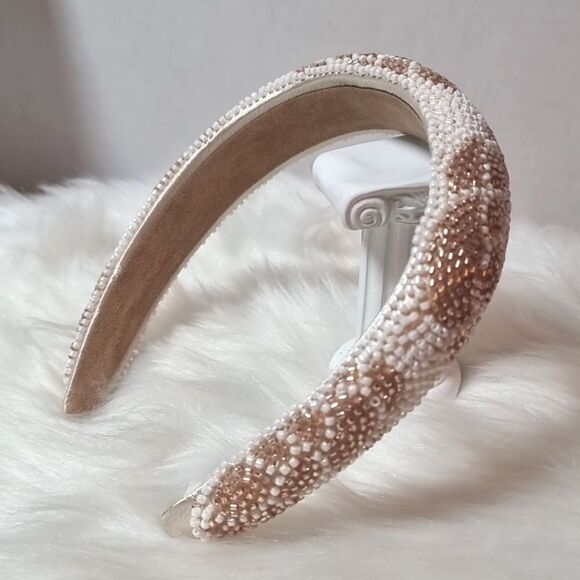 GOLDEN ROSE PATTERN JEWELED BEADED HEADBAND - Picture 3 of 10